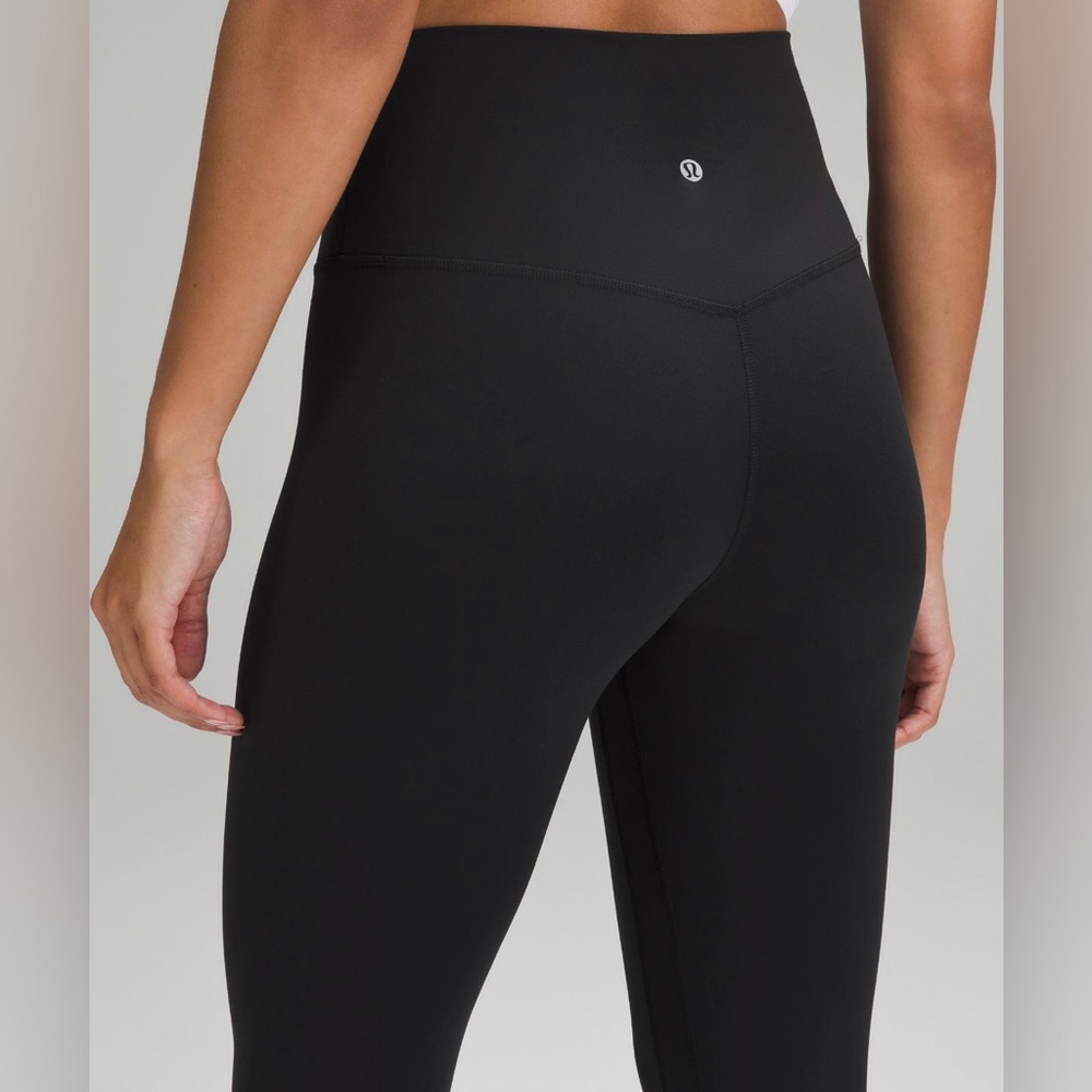 Lululemon High-Rise Pant 25”